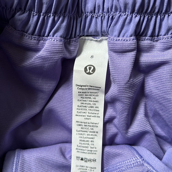 LULULEMON HOTTY HOT LR SHORTS 2.5” SHORTS IN DARK LAVENDER SZ 10 NWT - Picture 12 of 16